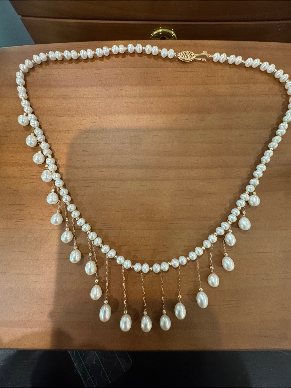 Authentic Vintage Imperial Pearl Syndicate (IPS) Solid 14K Gold Fringe Necklace